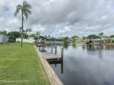 250 Richland Avenue Merritt Island FL 32953