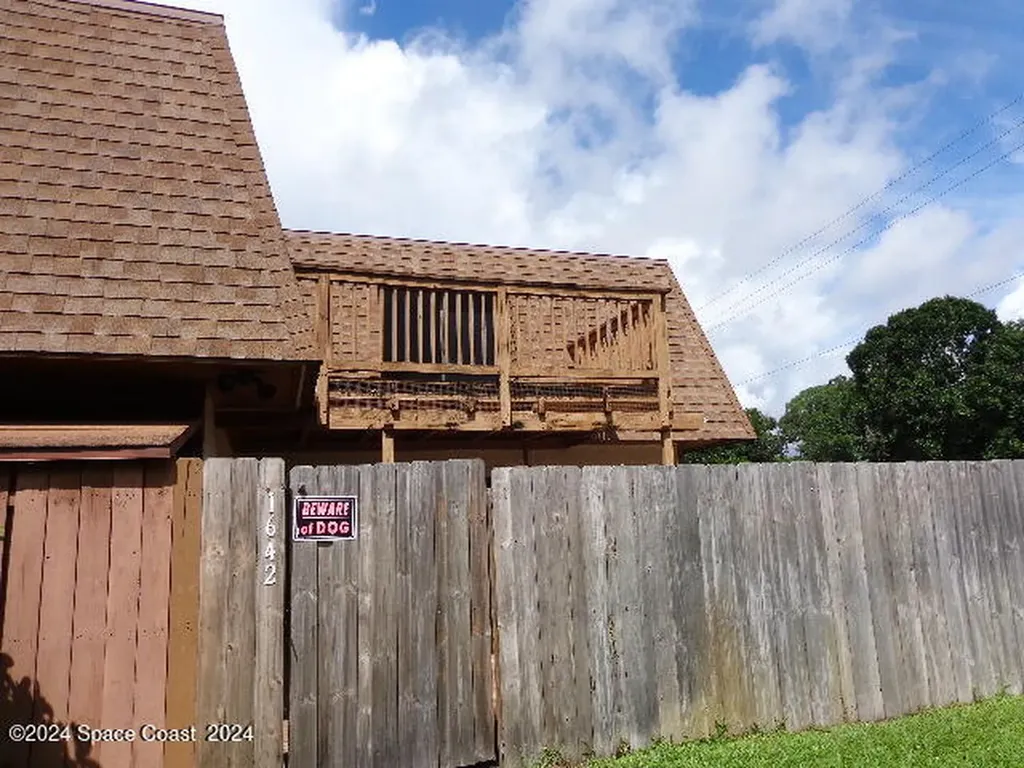 1642 S Park Avenue Titusville FL 32780