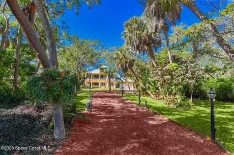 8073 S Indian River S Drive Fort Pierce FL 34982