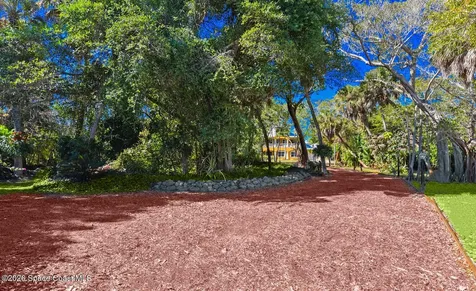 8073 S Indian River S Drive Fort Pierce FL 34982