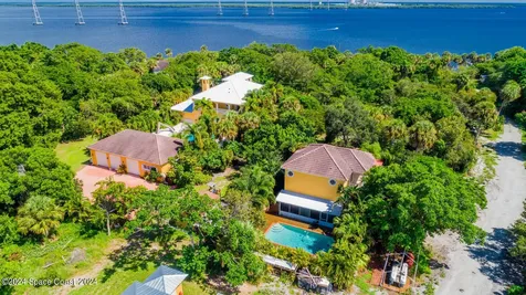 8073 S Indian River S Drive Fort Pierce FL 34982