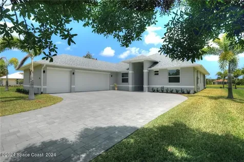 1515 Eagles Circle Sebastian FL 32958