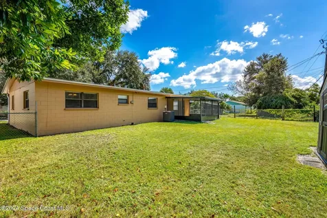 2415 Stanford Drive Cocoa FL 32926