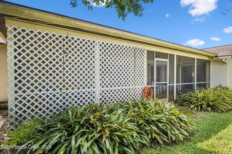 2595 Raintree Lake Circle Merritt Island FL 32953