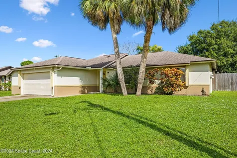 2595 Raintree Lake Circle Merritt Island FL 32953