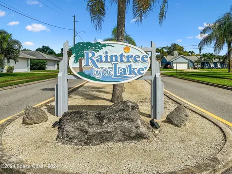 2595 Raintree Lake Circle Merritt Island FL 32953
