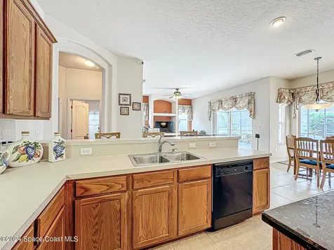 3781 Fringetree Lane Melbourne FL 32940