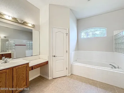 3781 Fringetree Lane Melbourne FL 32940
