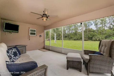 506 Warwick Street SE Palm Bay FL 32909