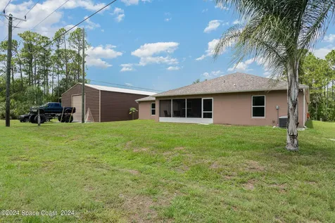 506 Warwick Street SE Palm Bay FL 32909