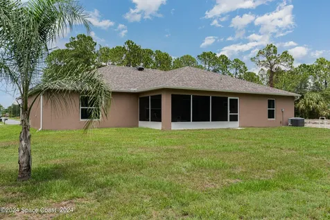 506 Warwick Street SE Palm Bay FL 32909