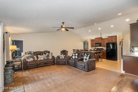 506 Warwick Street SE Palm Bay FL 32909