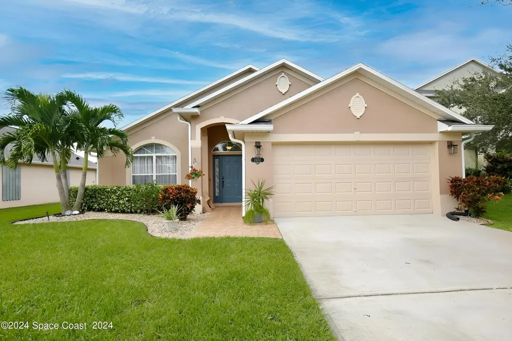 2403 Glasbern Circle Melbourne FL 32904