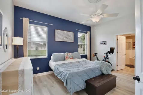 2403 Glasbern Circle Melbourne FL 32904