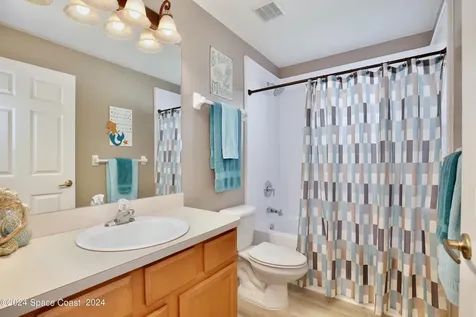 2403 Glasbern Circle Melbourne FL 32904