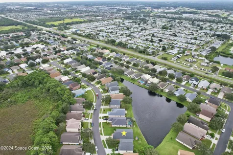 2403 Glasbern Circle Melbourne FL 32904