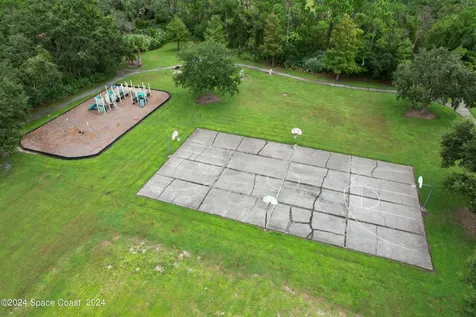 2403 Glasbern Circle Melbourne FL 32904