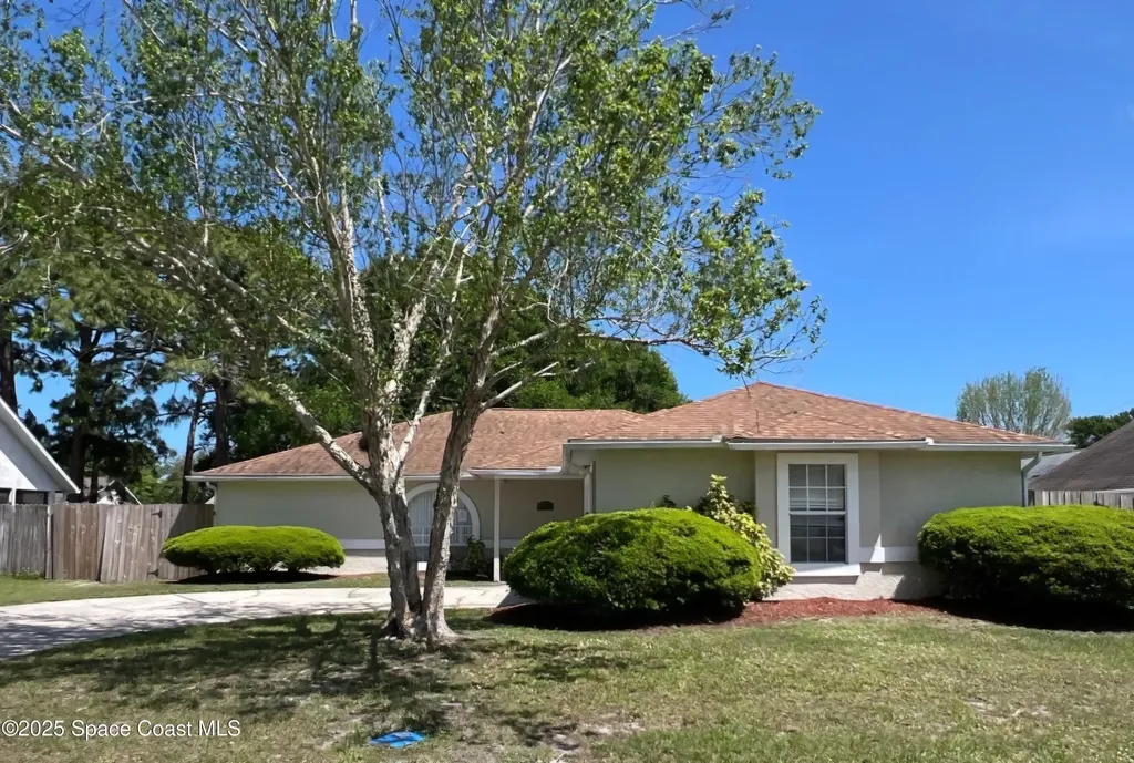814 Kara Circle Rockledge FL 32955