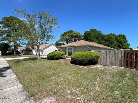 814 Kara Circle Rockledge FL 32955