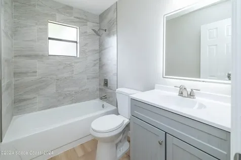 1872 Warton Avenue SE Palm Bay FL 32909