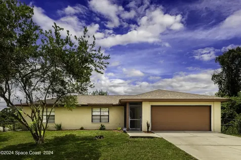1872 Warton Avenue SE Palm Bay FL 32909