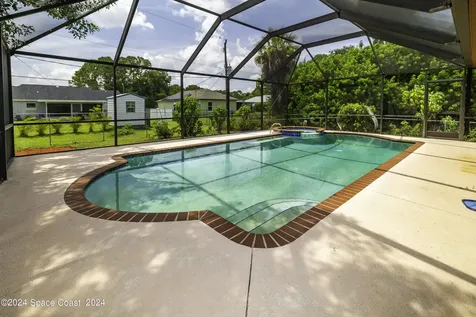 1872 Warton Avenue SE Palm Bay FL 32909