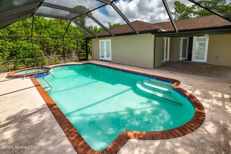 1872 Warton Avenue SE Palm Bay FL 32909