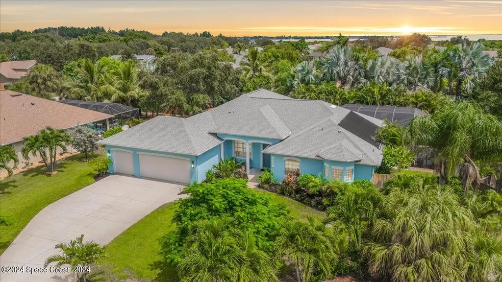 3237 Eclipse Court Merritt Island FL 32952