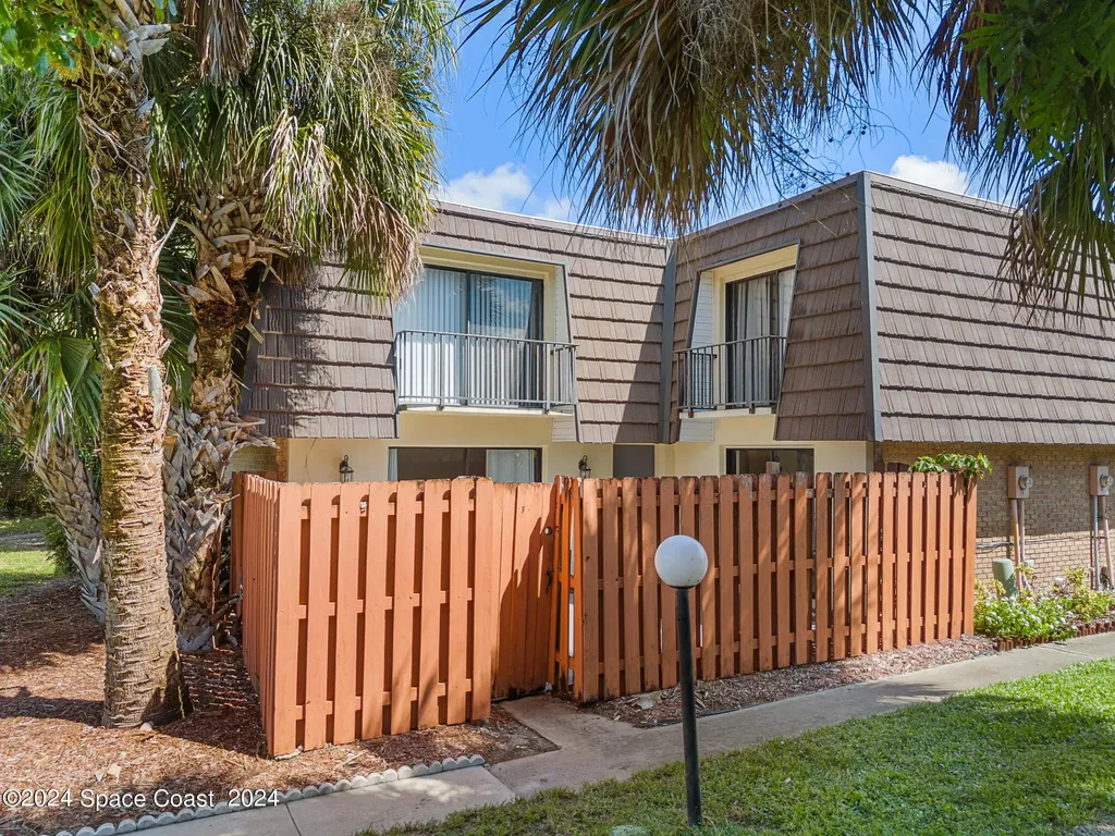 3414 Vista Oaks Circle NE Palm Bay FL 32905