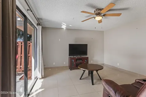 3414 Vista Oaks Circle NE Palm Bay FL 32905