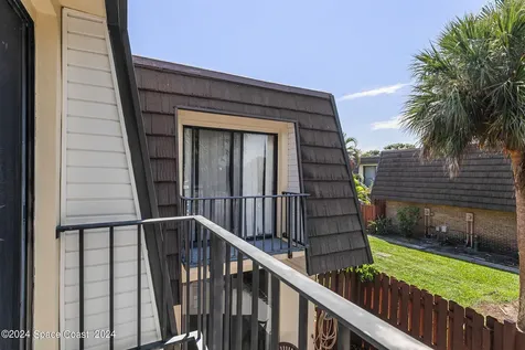 3414 Vista Oaks Circle NE Palm Bay FL 32905