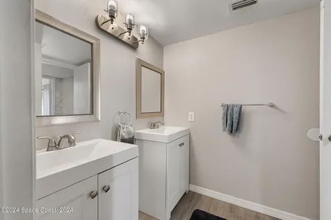 3414 Vista Oaks Circle NE Palm Bay FL 32905
