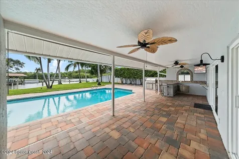 689 S Hedgecock Square Satellite Beach FL 32937