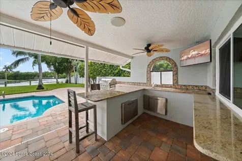 689 S Hedgecock Square Satellite Beach FL 32937
