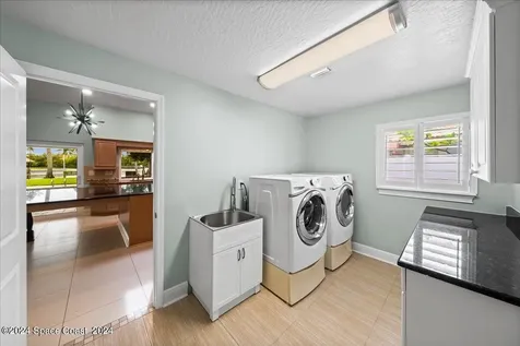 689 S Hedgecock Square Satellite Beach FL 32937