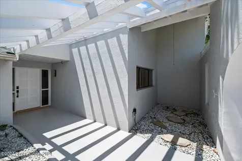 689 S Hedgecock Square Satellite Beach FL 32937