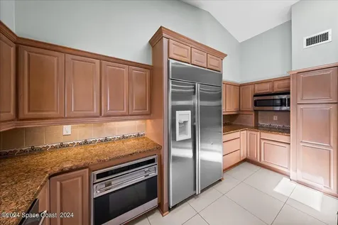 689 S Hedgecock Square Satellite Beach FL 32937
