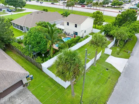 1067 Crocus Street NE Palm Bay FL 32907
