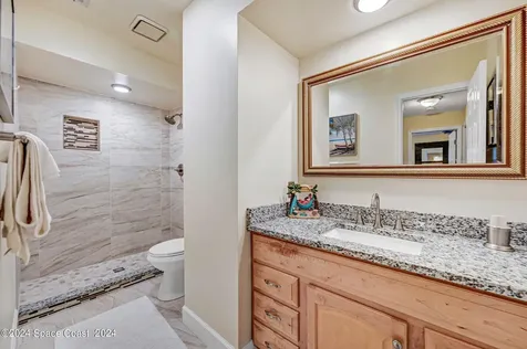 1067 Crocus Street NE Palm Bay FL 32907