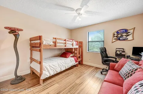 1067 Crocus Street NE Palm Bay FL 32907