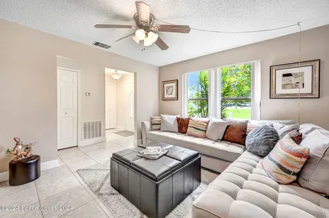 1067 Crocus Street NE Palm Bay FL 32907