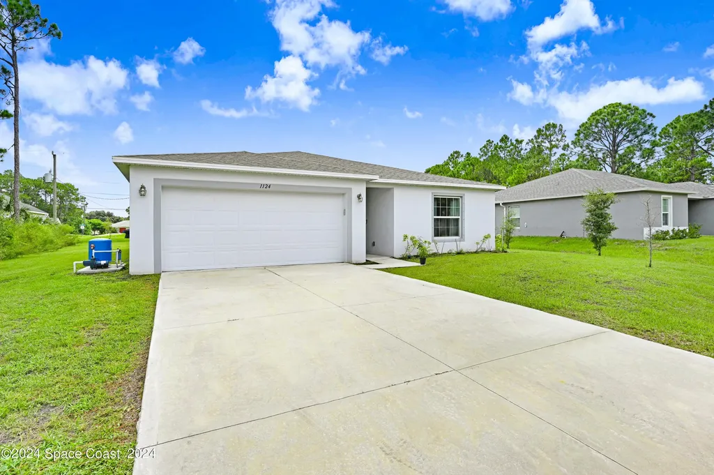 1124 Palo Alto Street SE Palm Bay FL 32909