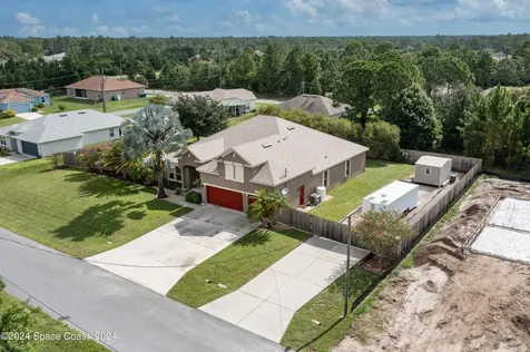 2953 Fig Road SE Palm Bay FL 32909
