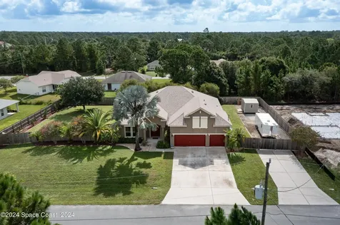 2953 Fig Road SE Palm Bay FL 32909