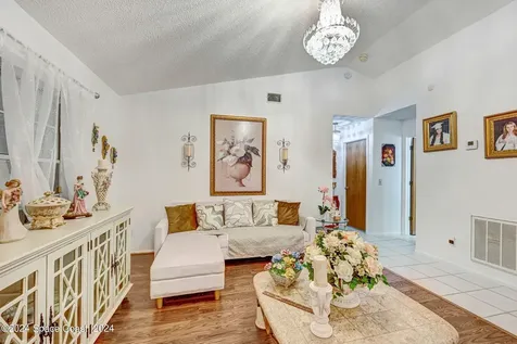 299 Vin Rose Circle SE Palm Bay FL 32909