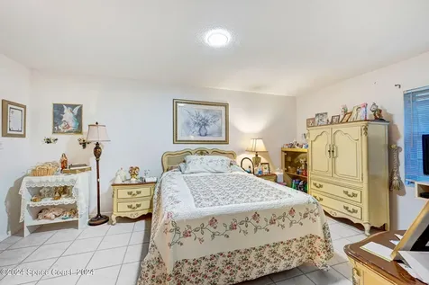299 Vin Rose Circle SE Palm Bay FL 32909