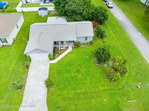 299 Vin Rose Circle SE Palm Bay FL 32909