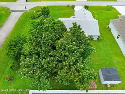 299 Vin Rose Circle SE Palm Bay FL 32909