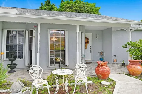 299 Vin Rose Circle SE Palm Bay FL 32909