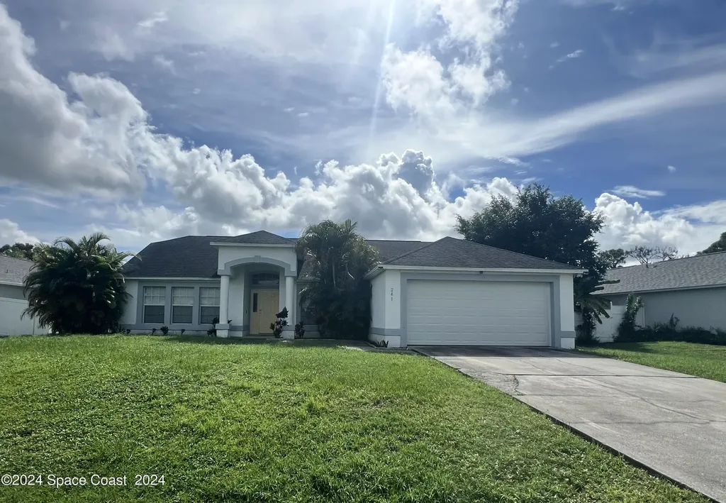 241 Biltmore Avenue NE Palm Bay FL 32907